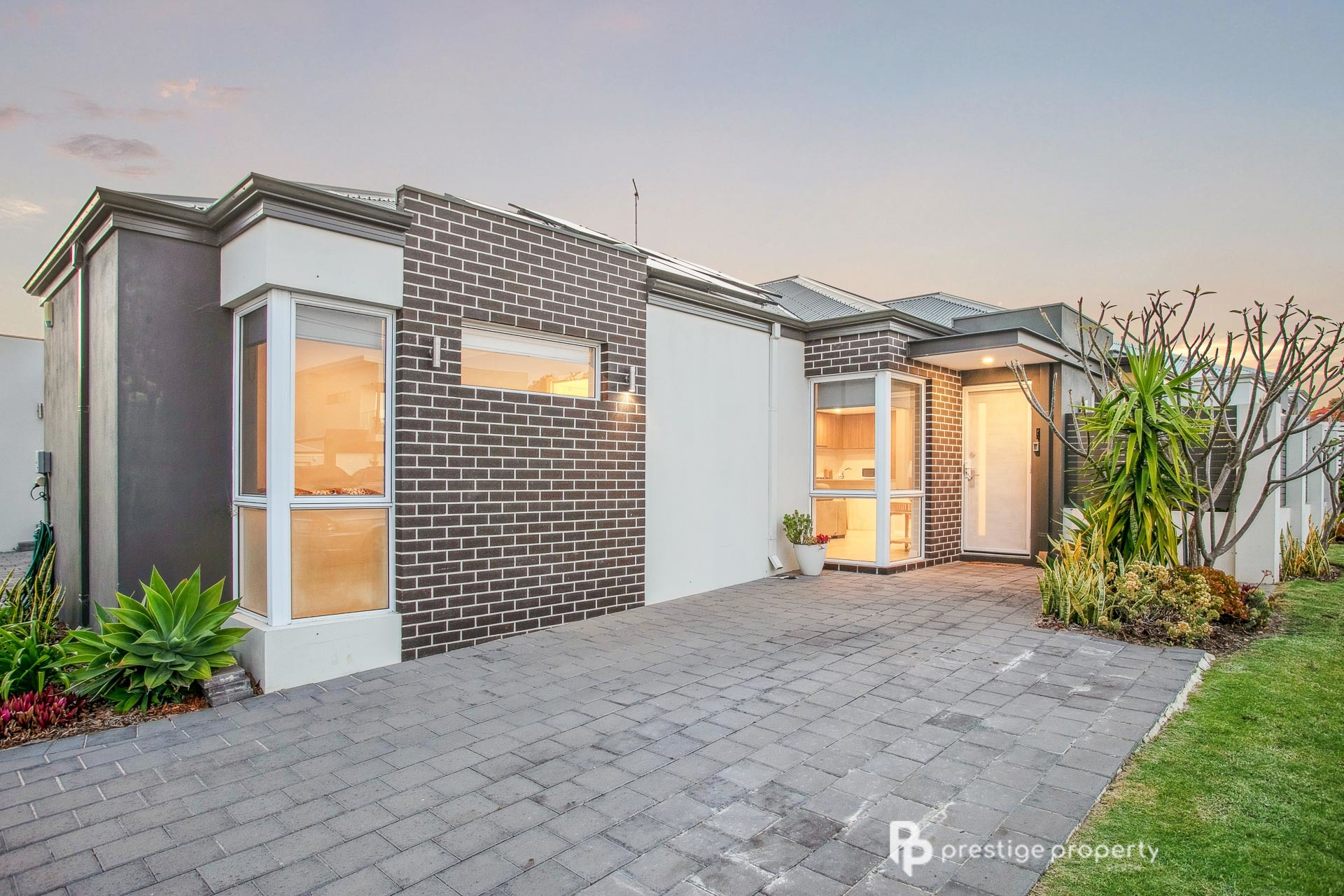 6A AUSTIN WAY, PADBURY WA 6025, 0部屋, 0バスルーム, House