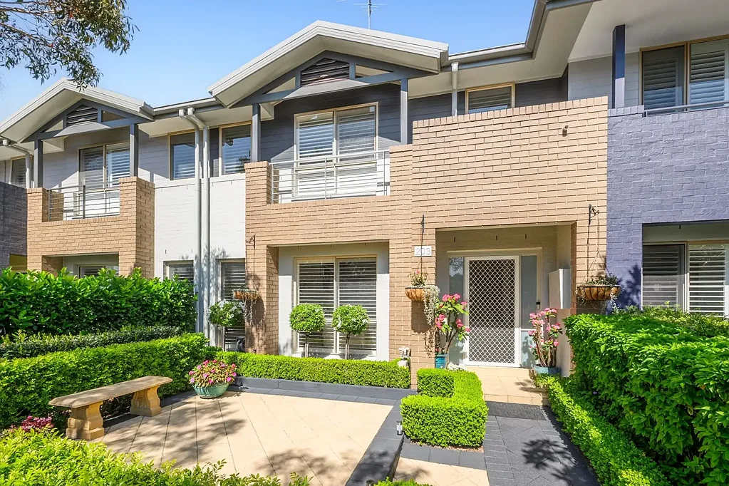 203 Macpherson Street, Warriewood, NSW 2102