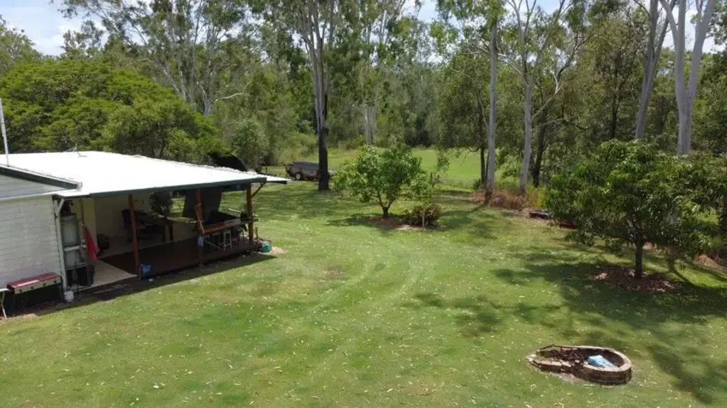 Berajondo  BEAUTIFUL 40 ACRES BACKING ONTO UPPER REACHES OF BAFFLE CREEK