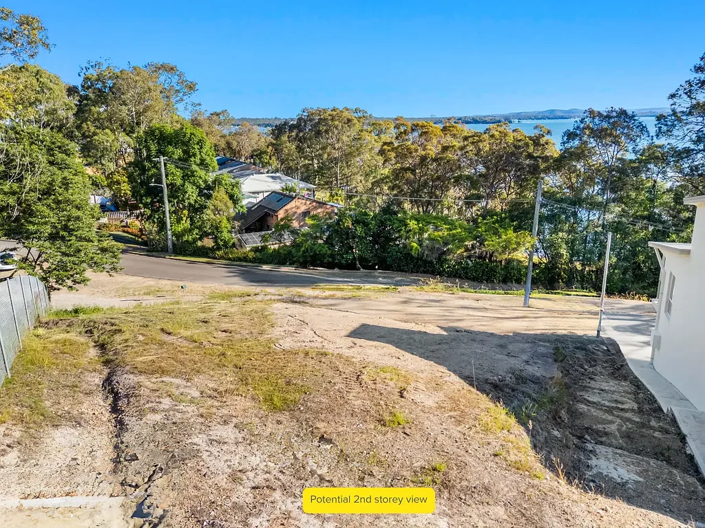 Wangi Wangi  VACANT LAND DIRECTLY ACROSS FROM LAKE MACQUARIE, THE PERFECT LIFESTYLE
