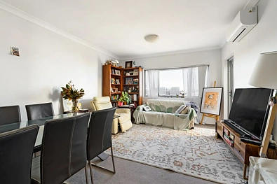 St Peters 1 Bedroom Spacious one-bedder on the edge of Sydney Park