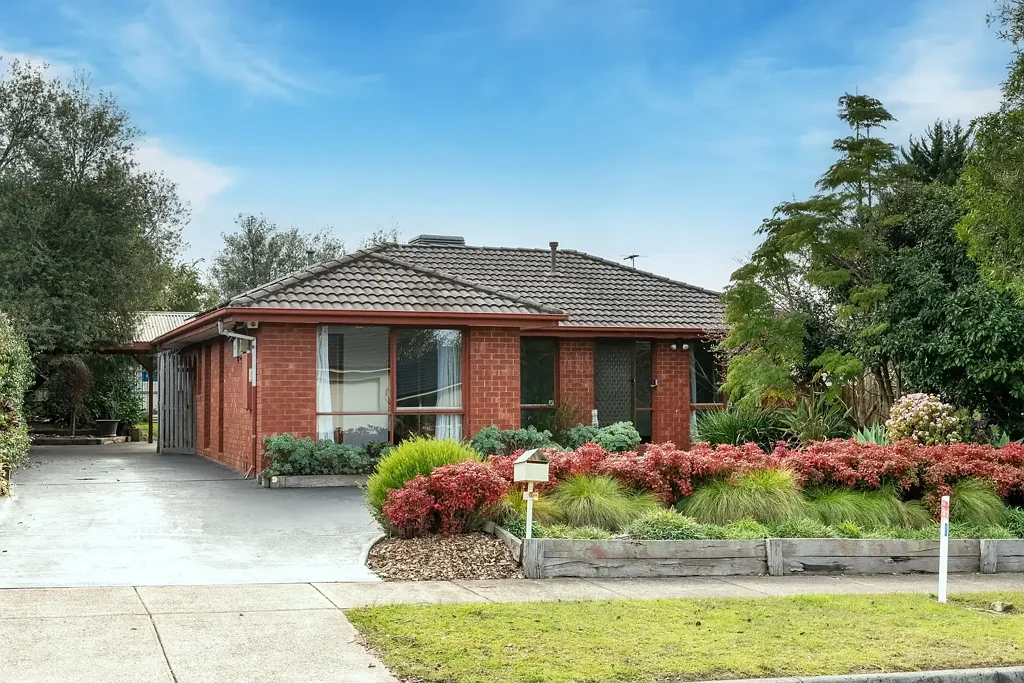 Narre Warren 3Phòng ngủ Perfectly Balanced Oatlands Living