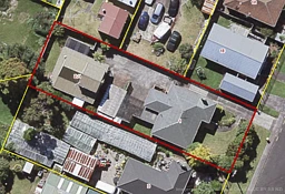 2/1 Bamboo Grove, Kelston