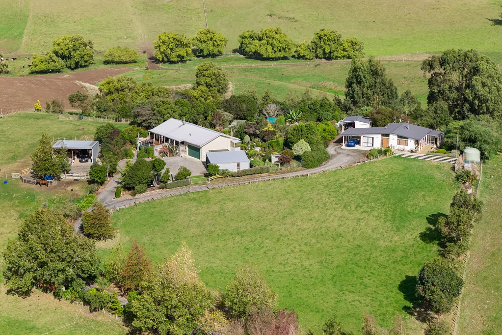 Halcombe 3Habitaciones Lifestyle with two dwellings - 1.87 ha