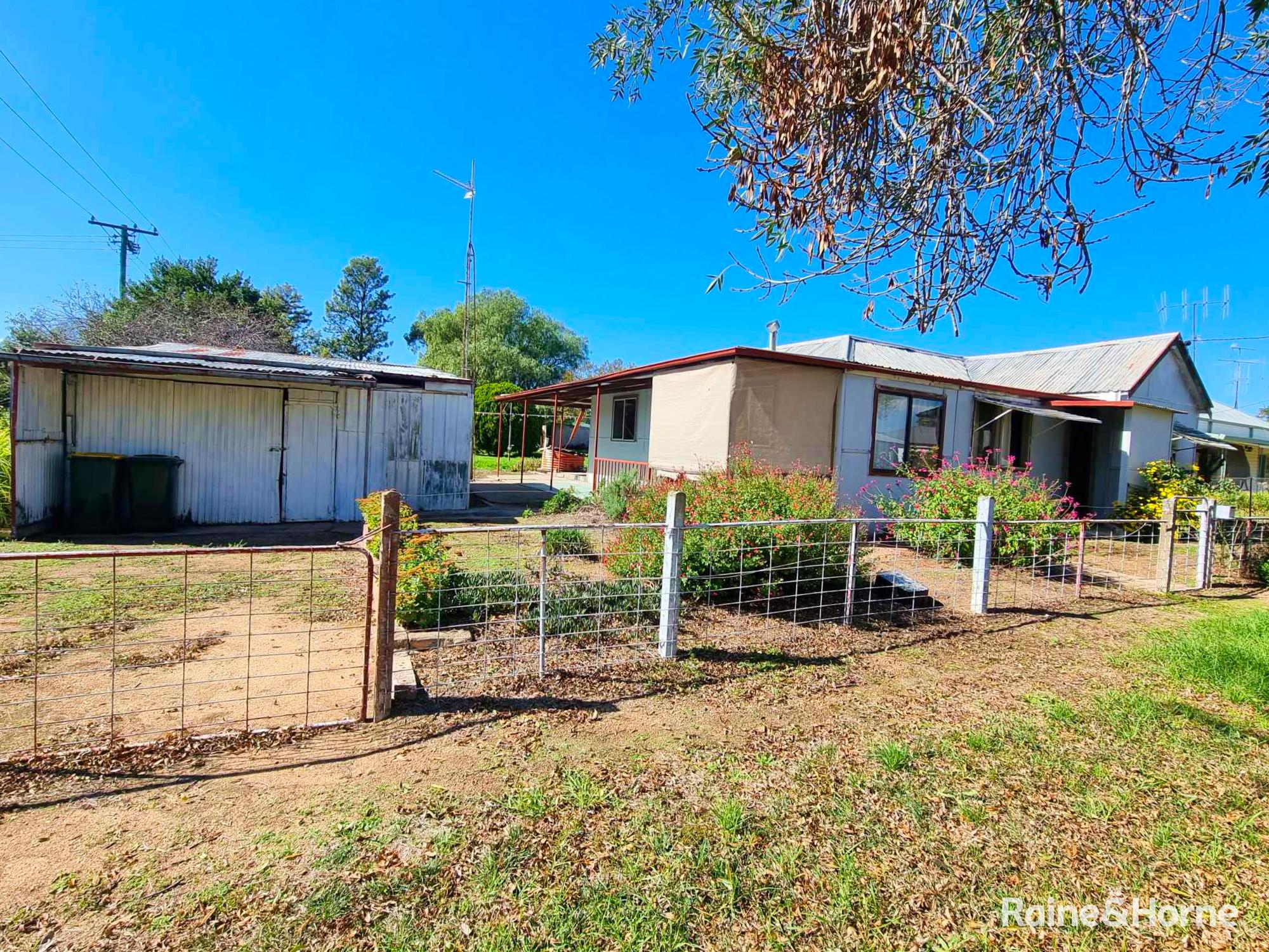 2 BOGALONG ST, GRENFELL NSW 2810, 0 phòng ngủ, 0 phòng tắm, House