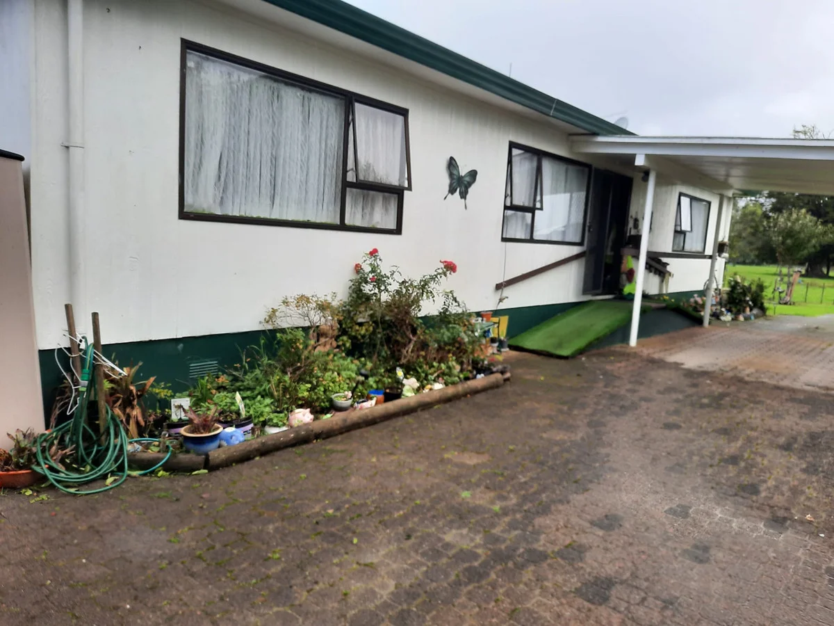 Kaikohe 3બેડરૂમ OWNER SAYS IT HAS TO GO - House and 20 acres - OFFERS