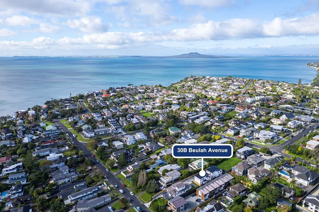 Rothesay Bay 4침실 Brand New In Rangi Zone – Walk to Beach