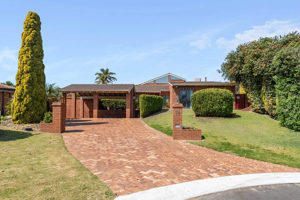 14 Appletree Place, Woodvale, WA 6026