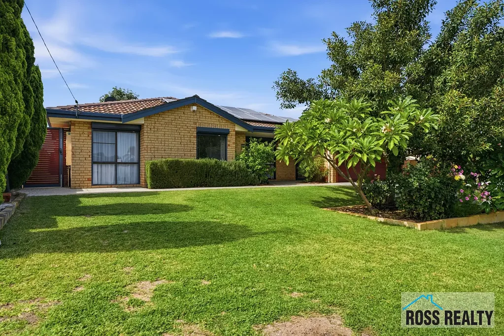 Beechboro 4房  FAMILY ENTERTAINING & COMFORT AT ITS BEST!