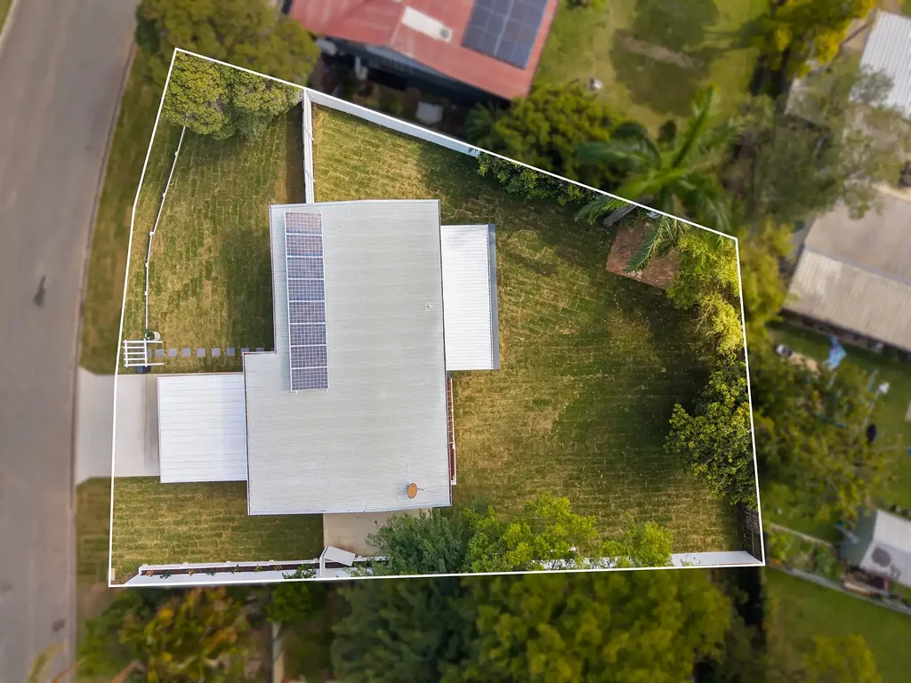 Morayfield 3બેડરૂમ Completely Transformed - Sophisticated Family Living on 744m2
