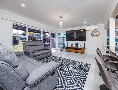 6 Lucas Place, Weymouth, Manukau City, 4 phòng ngủ, 1 phòng tắm, House