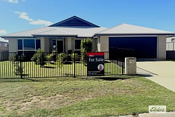 30 Bishop Drive, Miles