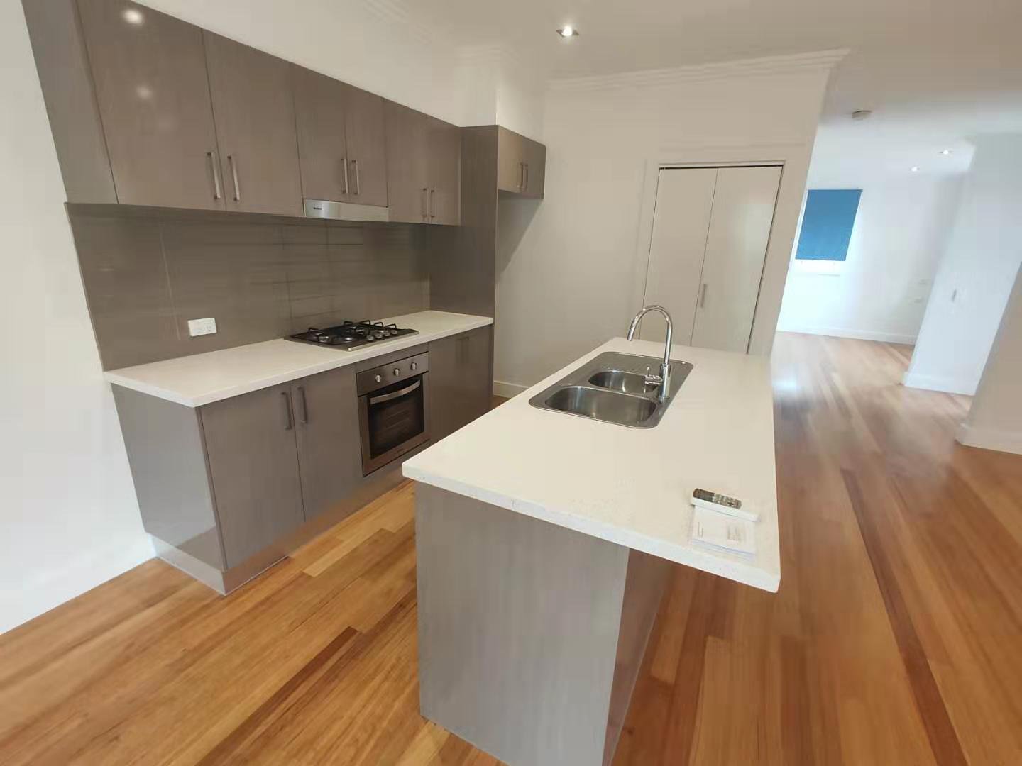 UNIT 11 1 ROYTON ST, BURWOOD EAST VIC 3151, 0 ਕਮਰੇ, 0 ਬਾਥਰੂਮ, Townhouse