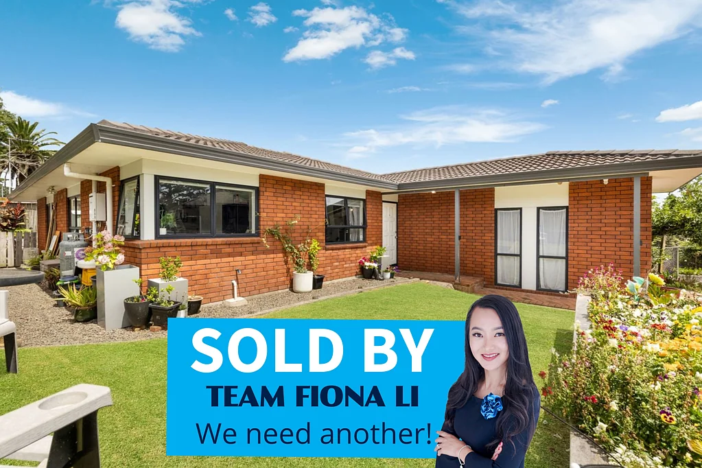2/8 Lochend Place, Highland Park, Manukau City, Auckland