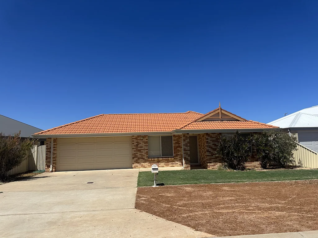 5 Invincible Rise, Wandina, WA 6530