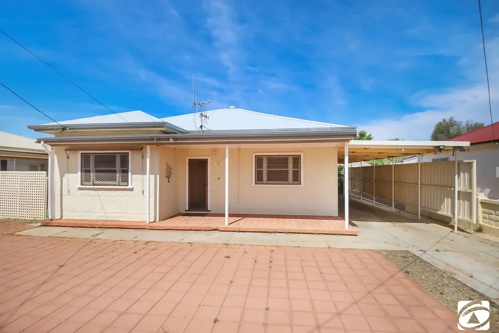 Broken Hill 3ਬੈੱਡਰੂਮ ROOM TO MOVE