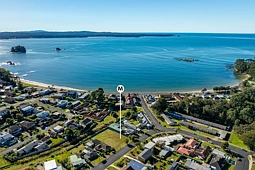 13 Peter Crescent, Batehaven