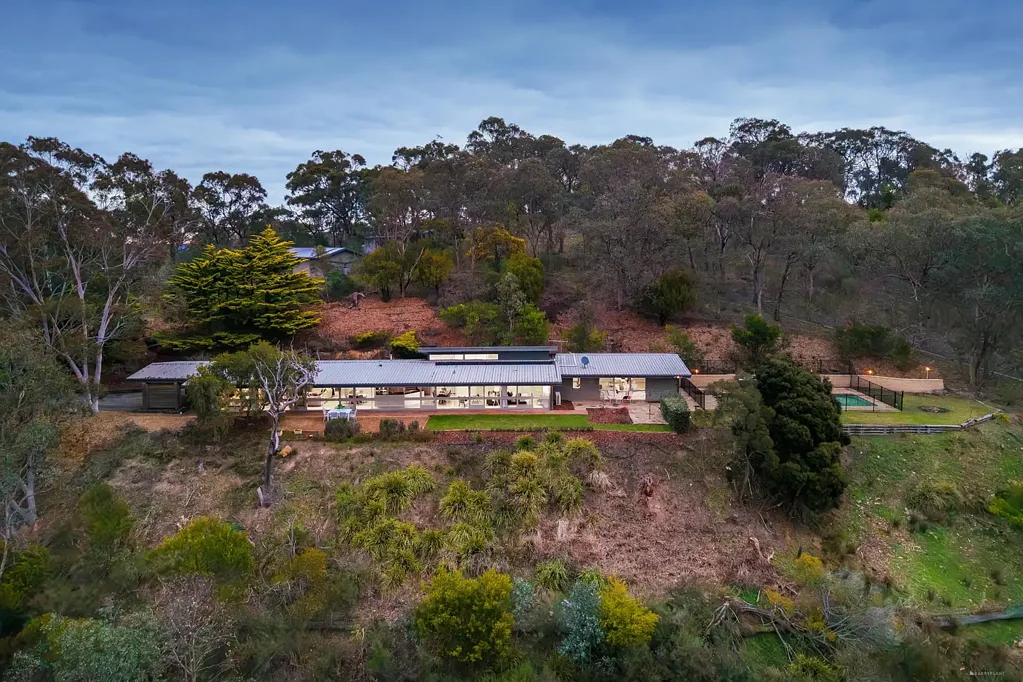 North Warrandyte 5 Bedroom Hilltop Hideaway on Over 16 Acres – A Rare Lifestyle Sanctuary
