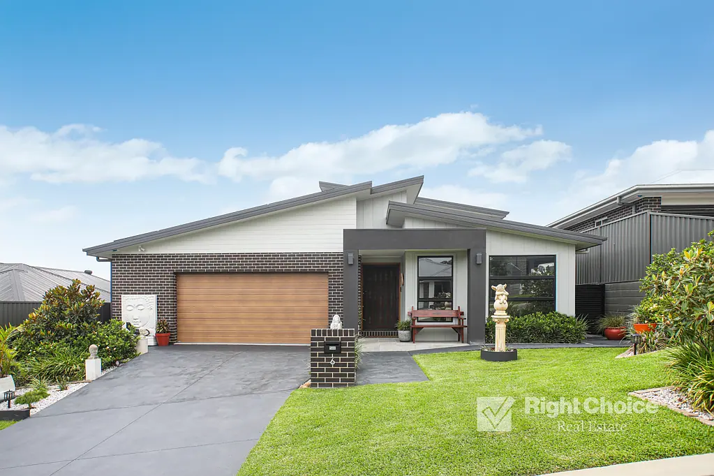 6 Scotch Road, Calderwood, NSW 2527