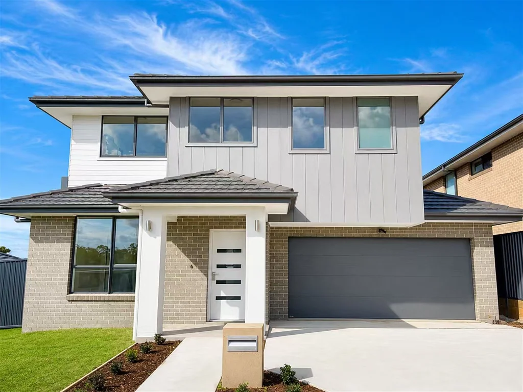 Wilton 6房 罕见的六卧室双居住宅，带独立姻亲房 Rare 6-Bedroom Dual-Living Home with Separate Granny Flat