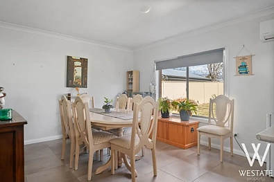 18 Oakes Street, Bathurst, NSW 2795, 3 slaapkamers, 1 badkamers, House