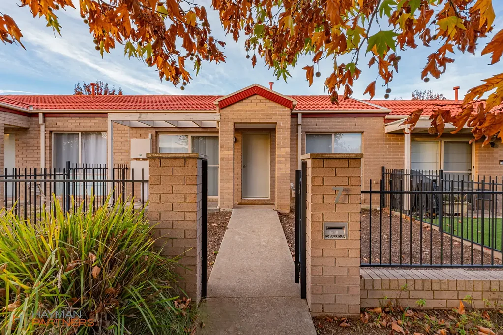 Light Filled Three Bedroom Home in Franklin