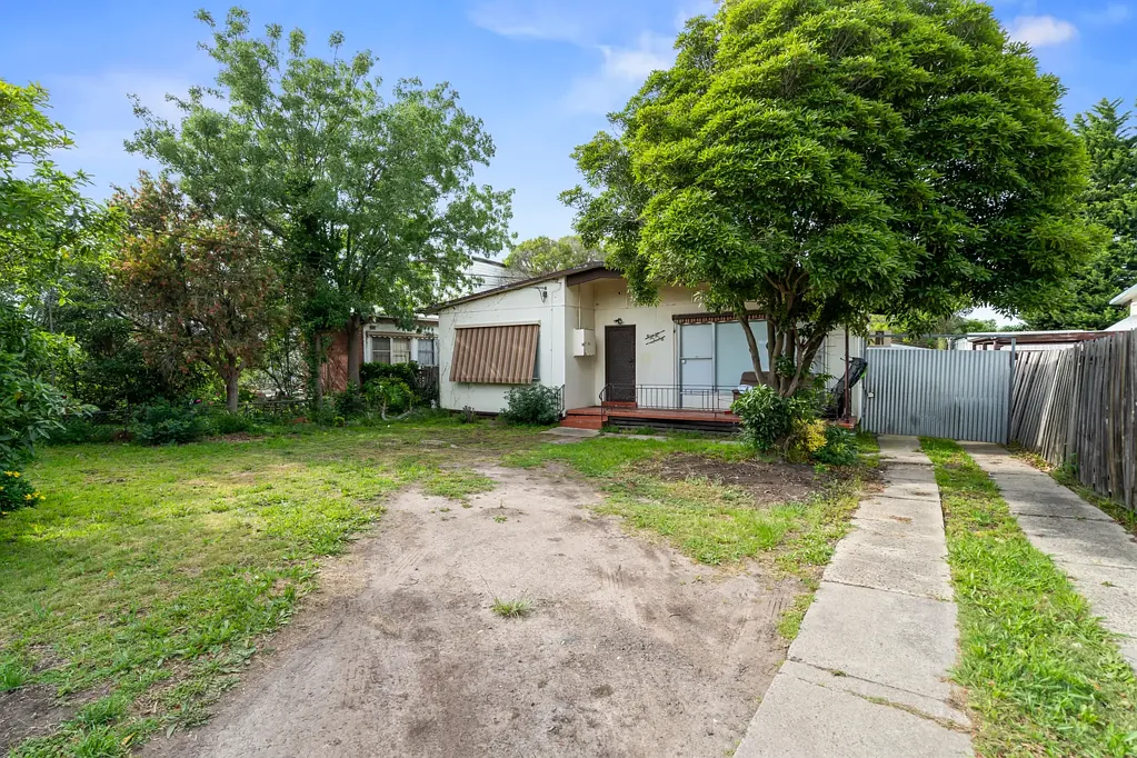 Your Perfect Haven Awaits at 33 Kitchener Street, Broadmeadows