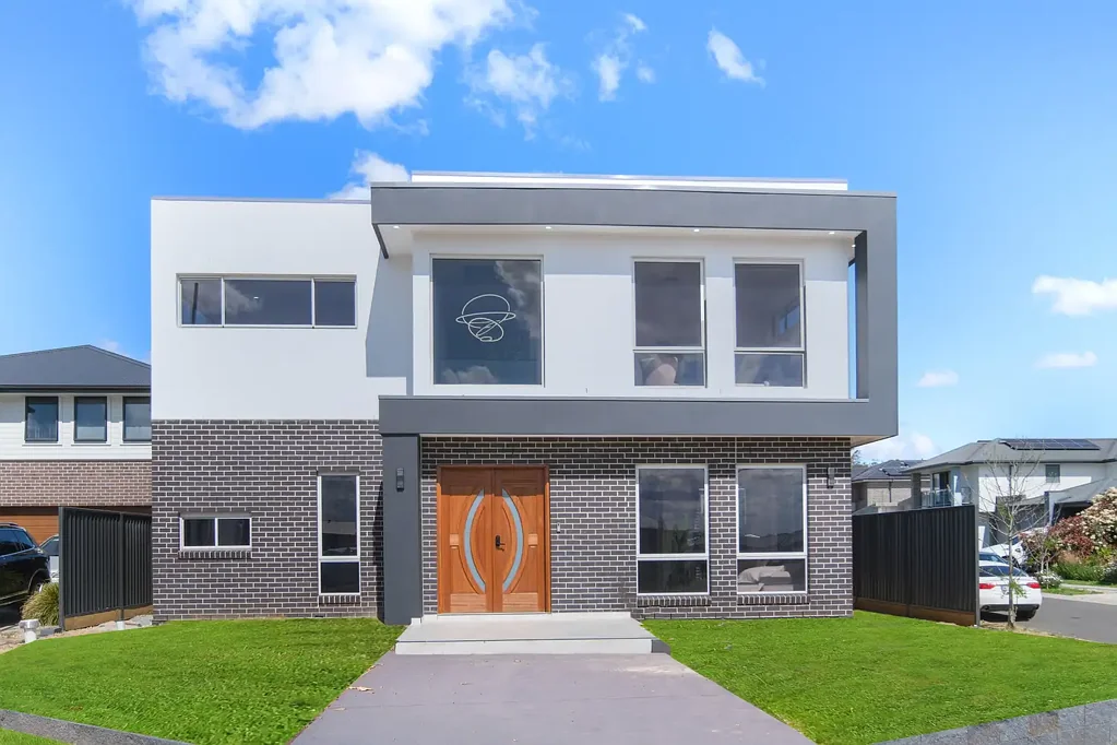 8 Hungerford Street, Catherine Field, NSW 2557