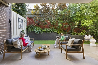 Allambie Heights 2chambre Oversized elevated apartment with 212sqm on title