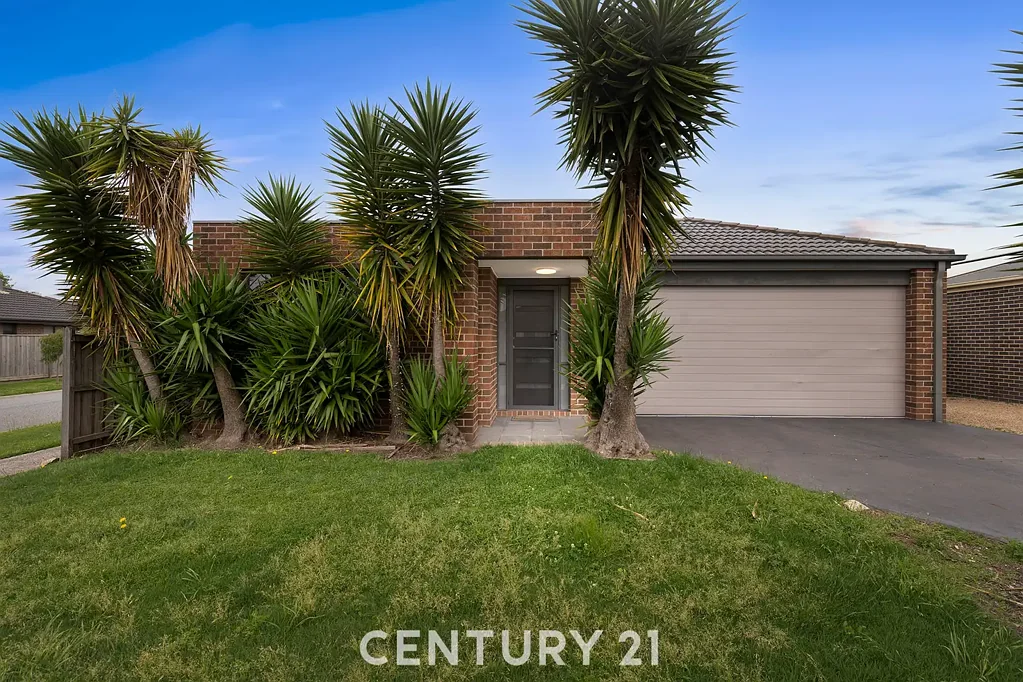 2 Marbec Place, Lyndhurst, VIC 3975