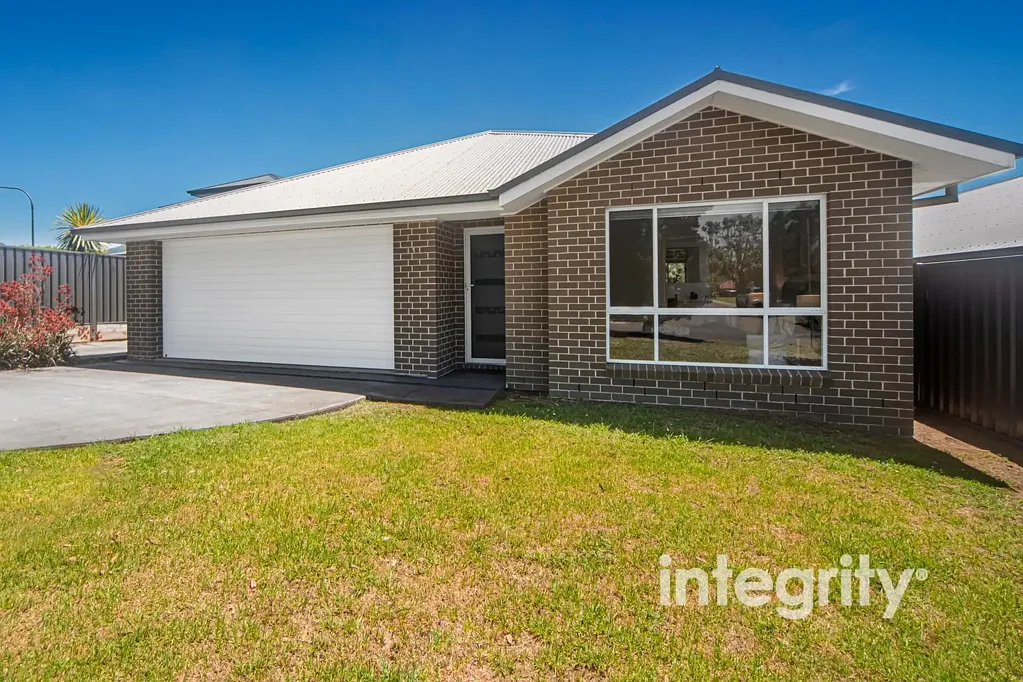 1/17 Banool Circuit, Bomaderry, NSW 2541