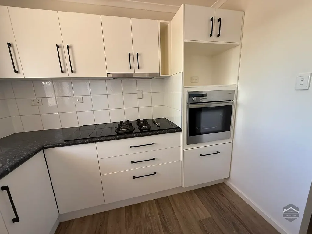 5 Pettit Place, South Hedland, WA 6722