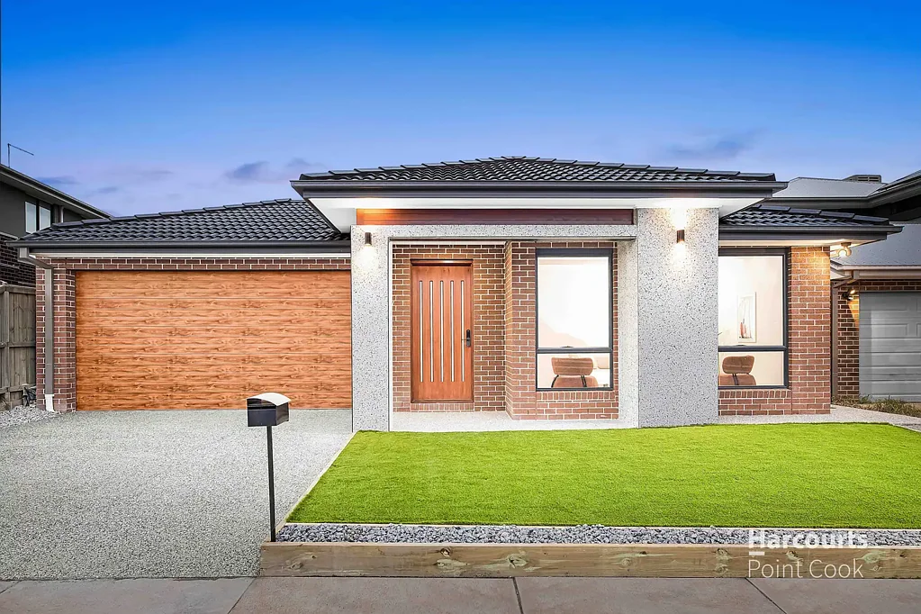 Wyndham Vale 4chambre Uncompromising Luxury in the Heart of Wyndham Vale !!