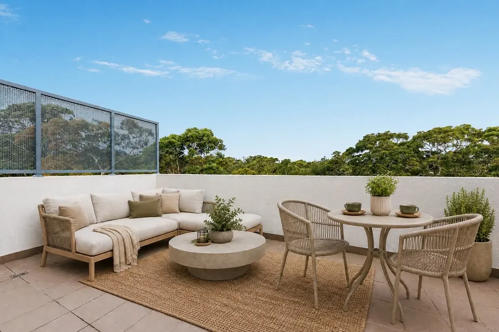 Contemporary Living with Exceptional Outdoor Space