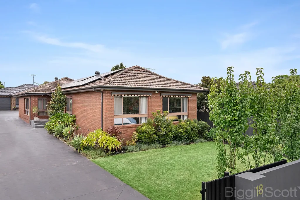Elsternwick 4ਬੈੱਡਰੂਮ Single Level Luxury with House Proportions