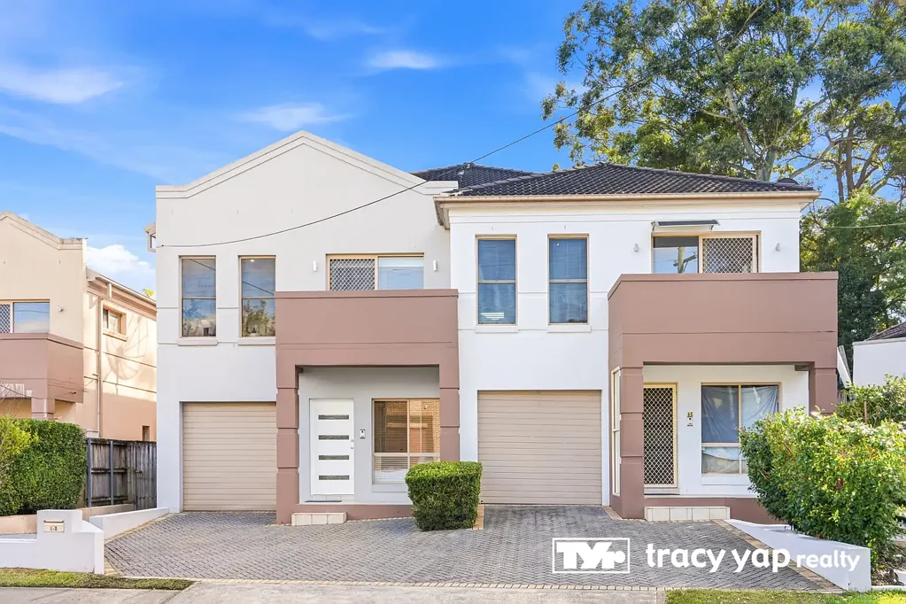 Carlingford 4Zimmer Beautifully Renovated Full Brick Home in Blue Ribbon Location