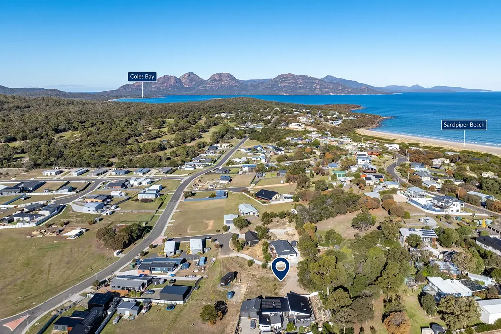Coles Bay  Elevated Opportunity in Coles Bay