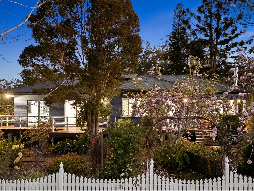 Tamborine Mountain 3ਬੈੱਡਰੂਮ Charming Home and Garden Sanctuary Just Steps from the Village