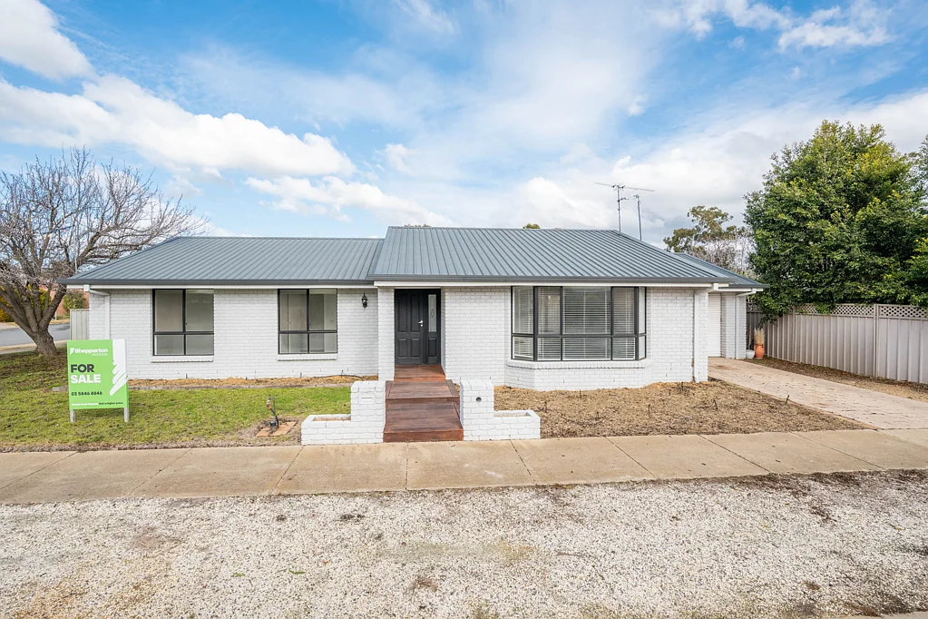 18 Solar Court, Shepparton, VIC 3630