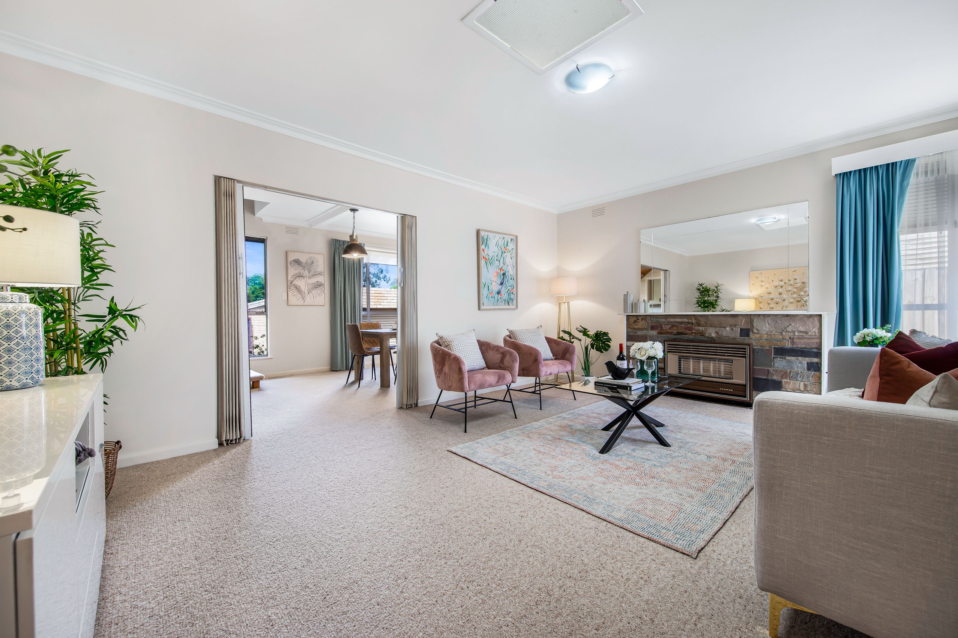 4 RIVIERA ST, MOUNT WAVERLEY VIC 3149, 0 Schlafzimmer, 0 Badezimmer, House