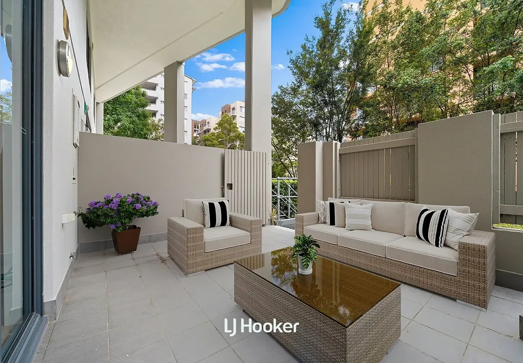 Waitara 2બેડરૂમ Spacious Townhouse-Style Living with a Private Courtyard in Prime Location