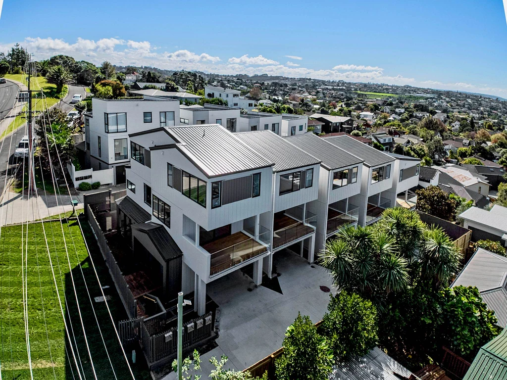 Browns Bay 3Moenga A Premium Entry into the Bays