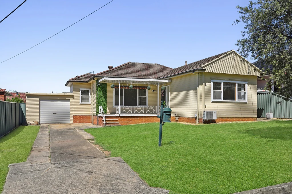 15 Eleanor Avenue, Belmore, NSW 2192
