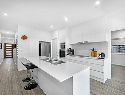 52/835 Boat Harbour Drive, Urangan, Wide Bay, 3 침실, 2 욕실, Lifestyle Property