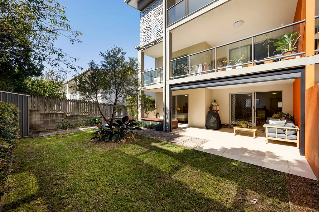 Nundah 2 Bedroom Ground-Floor Living with a Private Garden Oasis