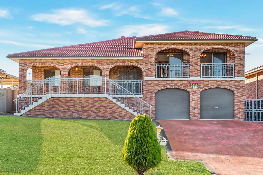 21 Hayman Avenue, Hinchinbrook, NSW 2168