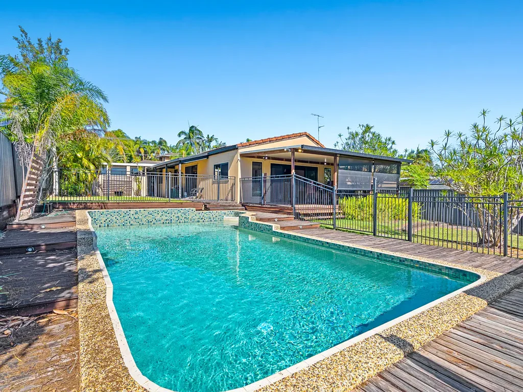 14 Tibor Court, Ashmore, QLD 4214