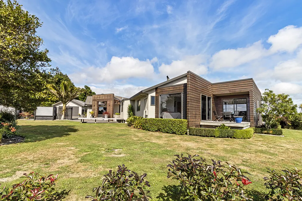 236 Koru Road, Omata, New Plymouth, Taranaki