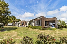 236 Koru Road, Omata