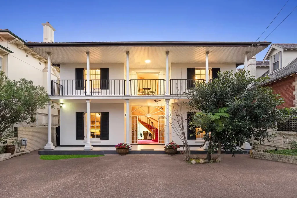 Centennial Park 7Moenga Grand Centennial Park Estate on 739sqm with Unrivalled Parkside Presence